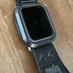 Apple Watch Series 6 (44 mm + Cellular)