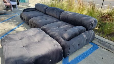 Mario Bellini Couch  Brpand New