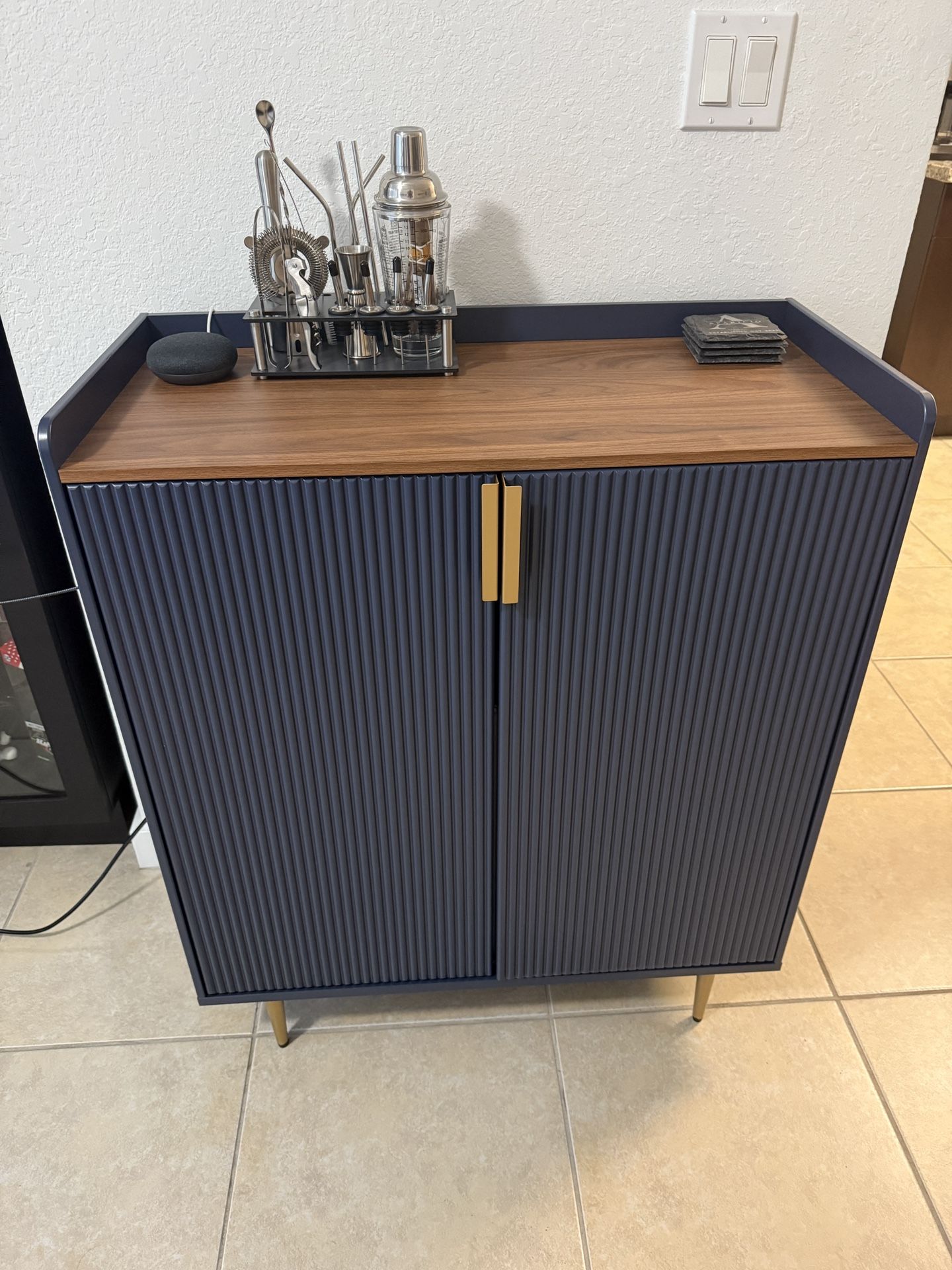 SIDEBOARD BUFFET CABINET 