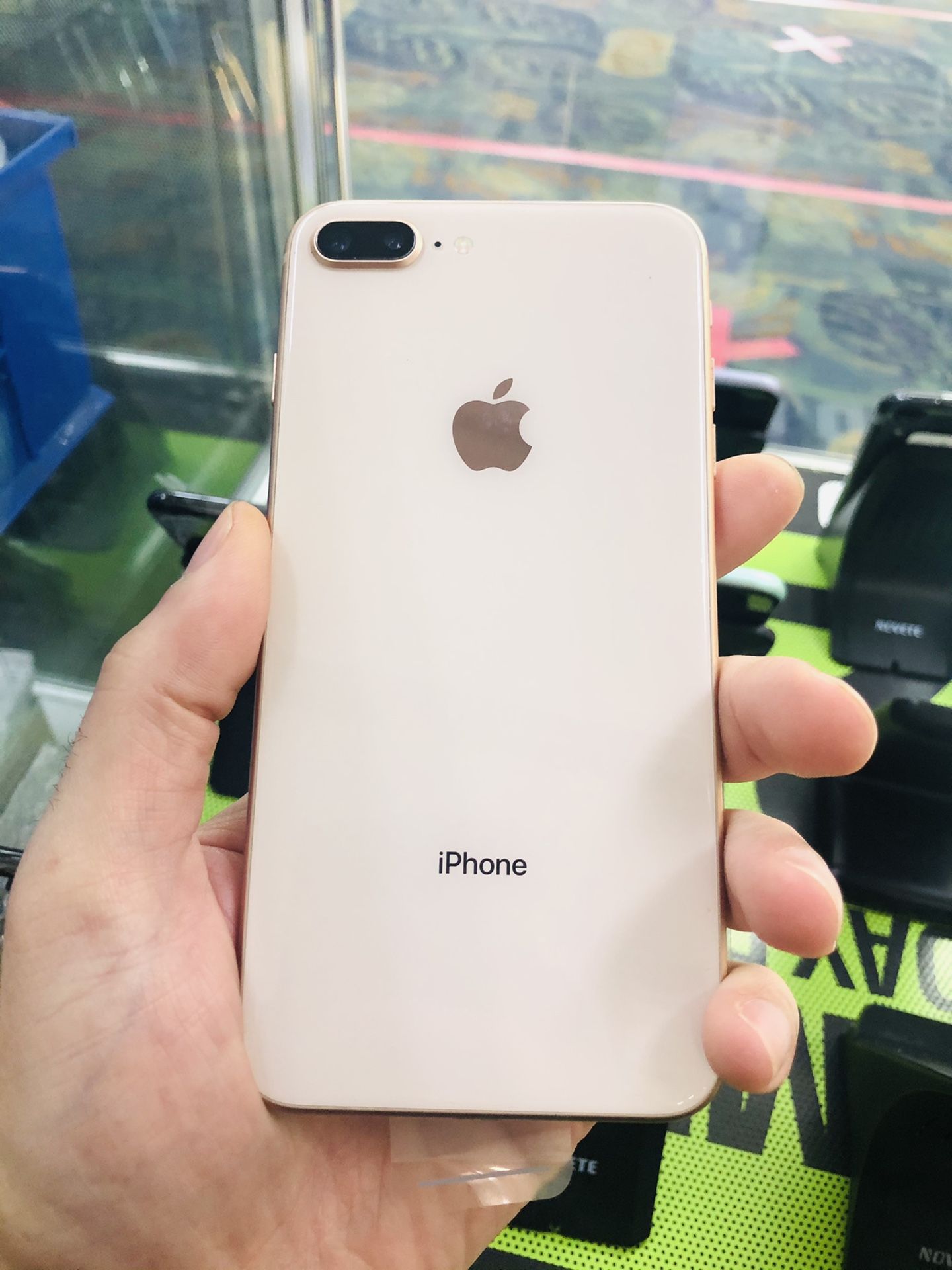 🔥📲iPhone 8 plus 64Gb factory unlocked with warranty