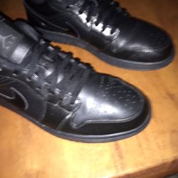 NEW Nike Air Jordan 1 Low Triple Black 553558-091 Retro Shoes Casual Size 12