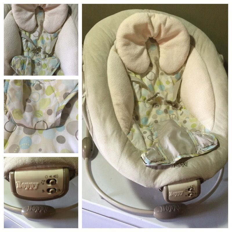 Boppy seat vibrates plays music