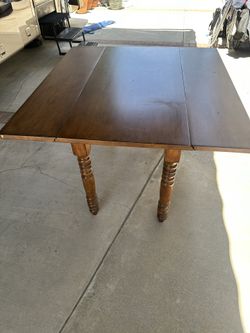 Pottery Barn Table