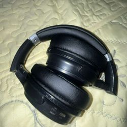 Bluetooth Headphones 