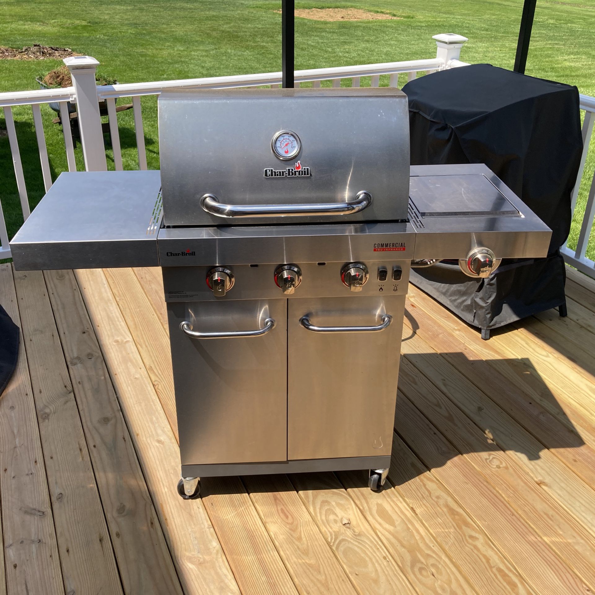 3 Burner Stainless Steel Gas Grill