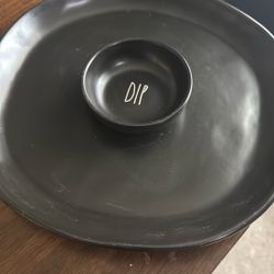 Rae Dunn Chip And Dip