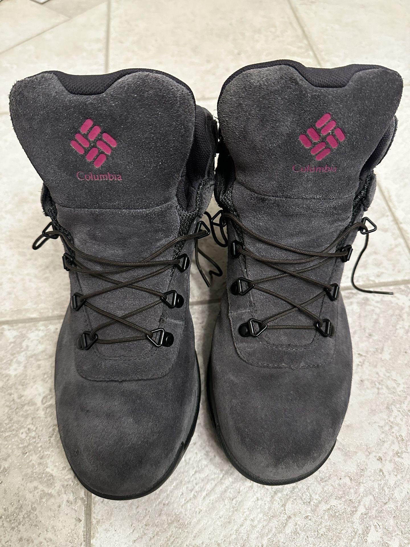 Columbia Ankle Boots Size 9 Womens