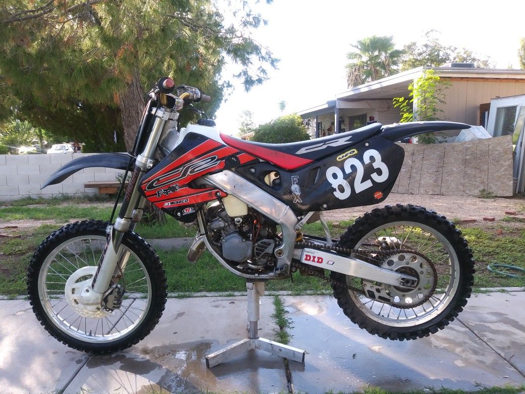 Honda CR125 Dirt Bike