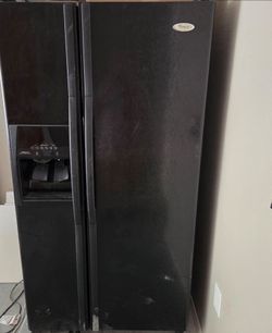 Whirlpool Black Side by Side Refrigerator