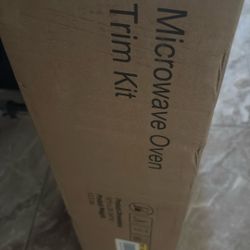 Trim Kit  Microwave Oven 