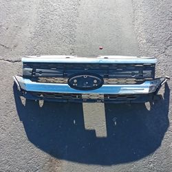2011-2014 Ford Edge Front Grille OEM 