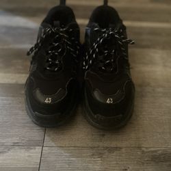 Balenciaga Triple S