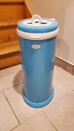 Ubbi diaper pail and ubbi plastic bags