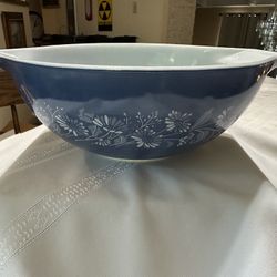 Vintage Pyrex Colonial Mist #444 Cinderella Mixing Bowl 
