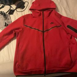 Men Nike Tech 