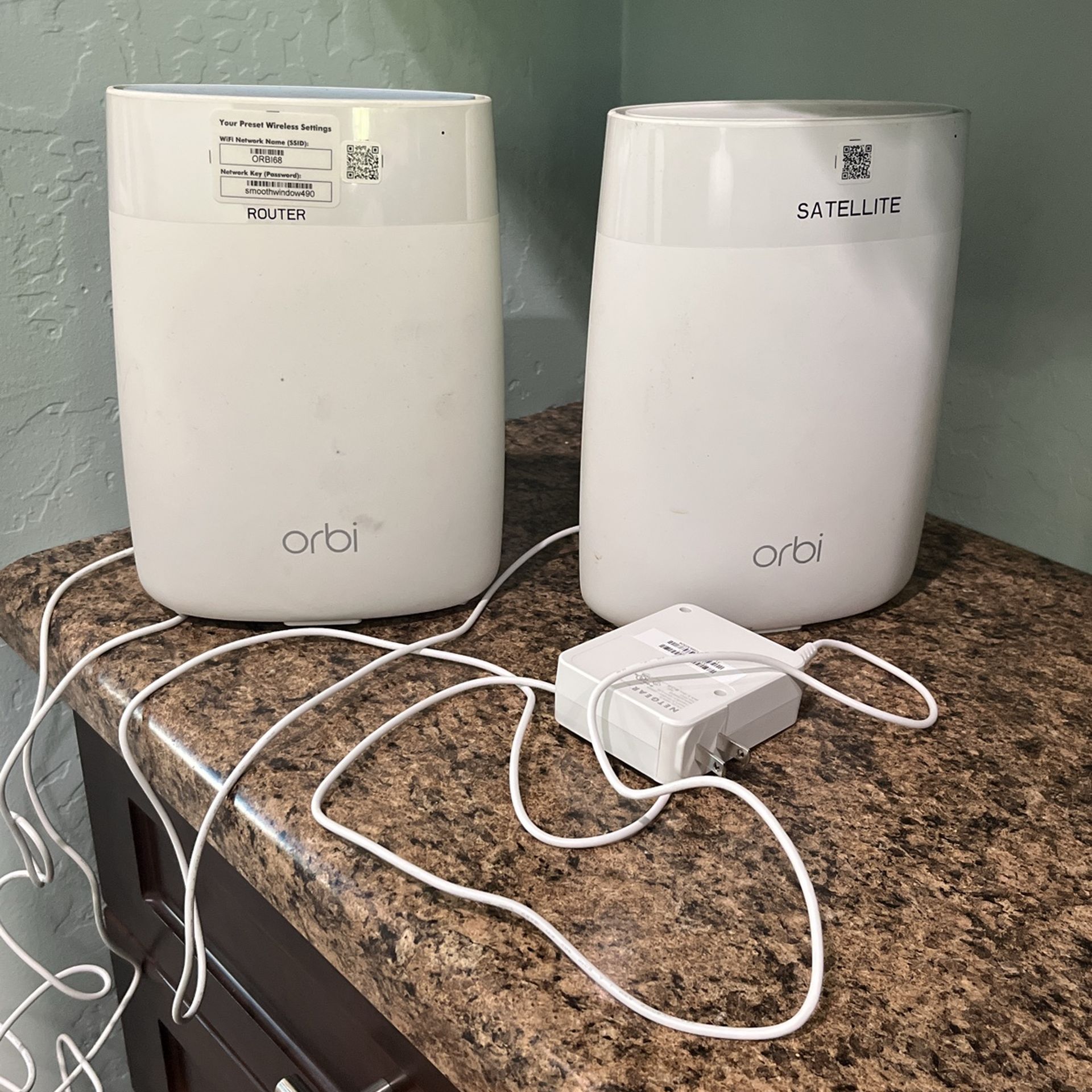 Orbi Router and a Satellite For Sale