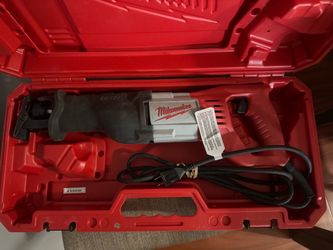 Milwaukee 12 Amp SAWZALL Reciprocating Saw with Case