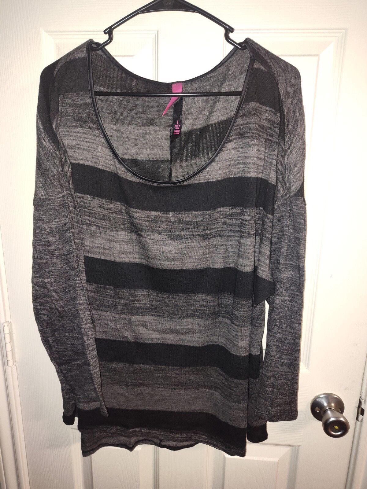Women's Plus Size Grey And Black Stripped Long Sleeve Top Size 3x