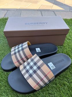 Burberry Vintage Check Slide Sandals