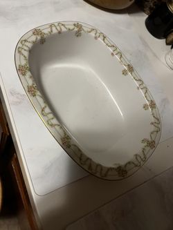 Fine China Oval Shaped Vegetable Bowl