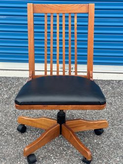 BANKERS OFFICE CHAIR
