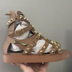 Brand New Cape Ribbon Womens High Top Zipper Memory Foam Open Toe Brown Sandals Size 7 