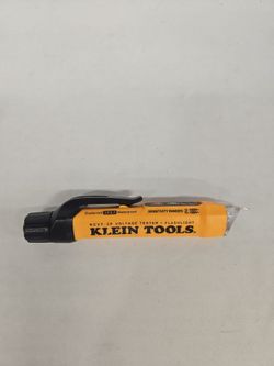 Klein Tools NCVT-3P Dual Range Voltage Tester w/ Flashlight  B818965-S3