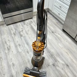 Dyson Ball Upright Vacuum Cleaner Multi Floor 2