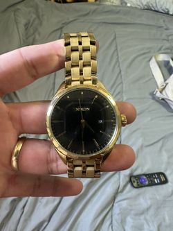 Nixon Watch