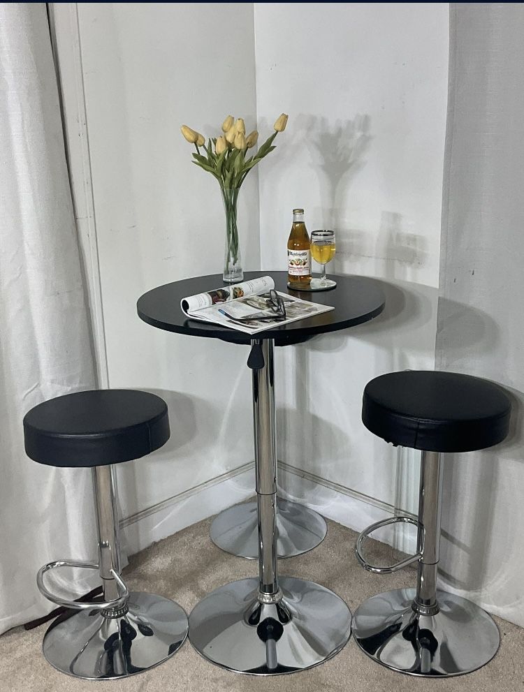 Black & Chrome Bar Table With Stools READ DESCRIPTION & SEE PICS