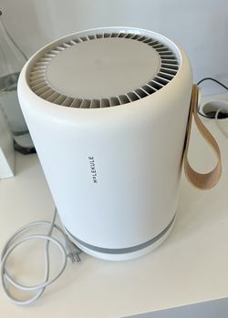 MOLEKULE Air Mini + 250 sq.ft. Air Purifier