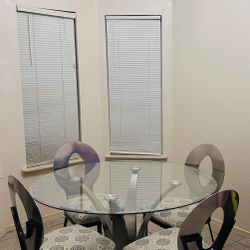 Dinning/Living Room Table Set (8 pieces)