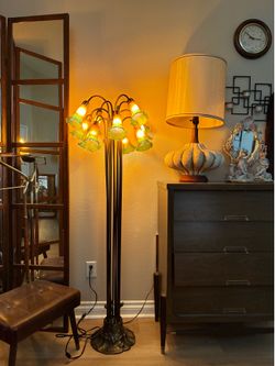 Art Nouveau Style Lily Pads Floor Lamp, c.1930s