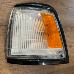 Turn Signal Assembly Dorman 1630698 fits 1(contact info removed) Toyota Pickup/4-Runner