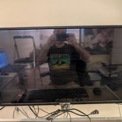 For Parts 32 Inch Sceptre 720p TV