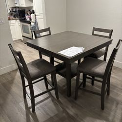 Dining Table Set