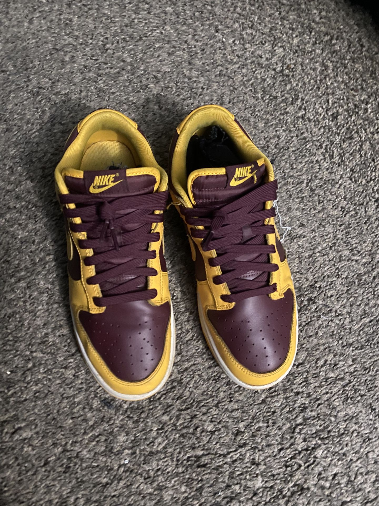 Nike Dunks Size 10