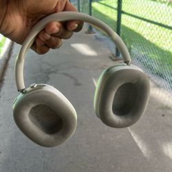 First Gen AirPod Max’s 