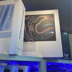 Apple Monitor | 27” Studio Display