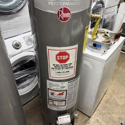 30 gallons  water heater Rheem performance