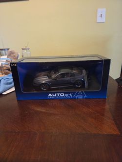 Auto Art 2004 40th 1:18 scale Anniversary Collectors Edition Mustang Mach 1