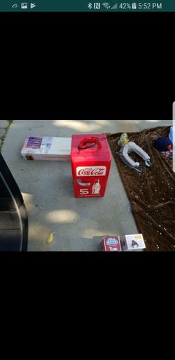 Coke mini fridge