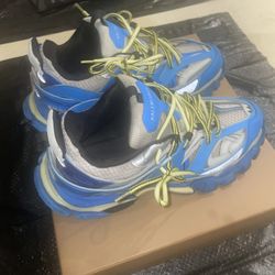 Balenciaga Tracks