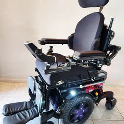 Pride Mobility Quantum Q6 Edge 3, I-Level  Power Chair