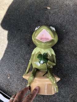 1982 KERMIT THE FROG 4 LEAF CLOVER BANK DATED PW 4.27.82