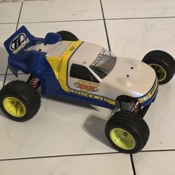 RC Car Team Losi XXX-T ROLLER