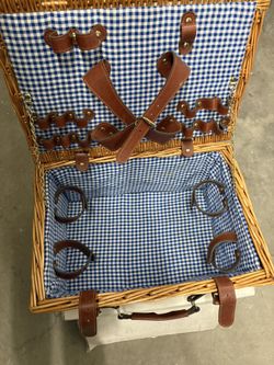 Woven picnic Basket 15.00