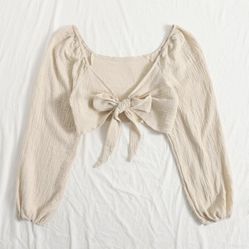 Crop Too Latern Sleeve Knot Front