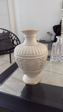 Lenox vase