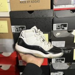 2018 Jordan Concord 11s size 6Y USED